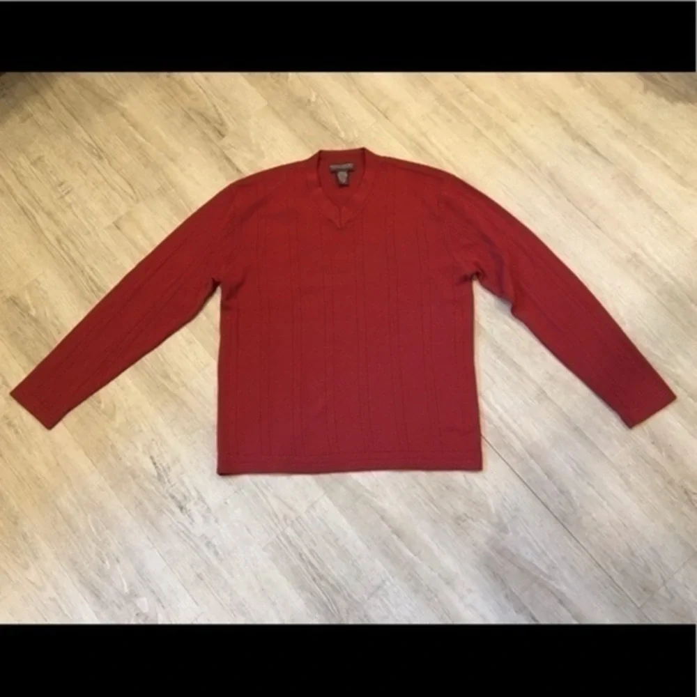 Banana Republic Men’s Merino Wool Sweater Medium NWOT